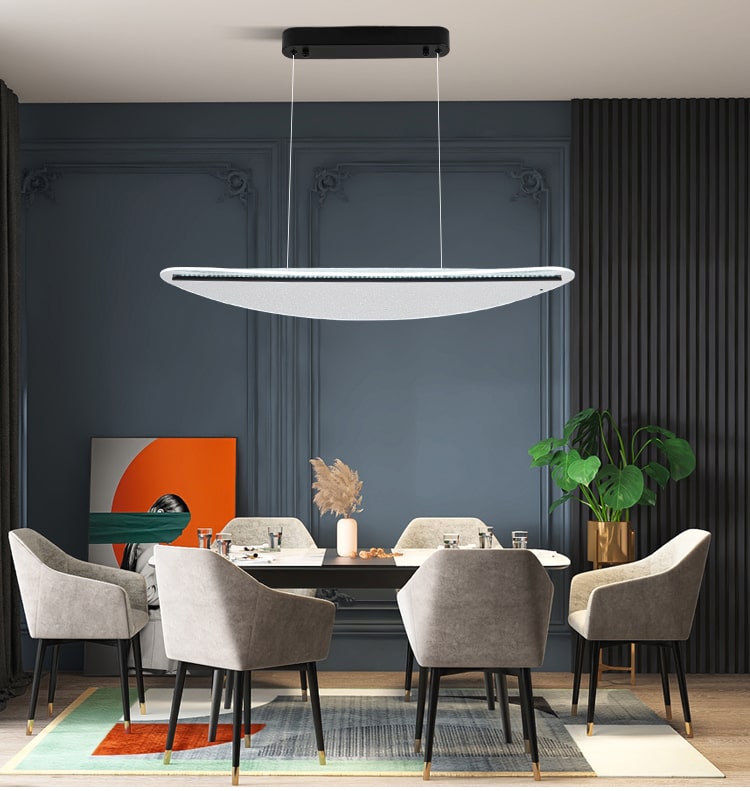 Colgante con luz LED integrada, con difusor acrilico transparente.