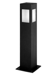 Farola para jardin con 4 caras iluminadas